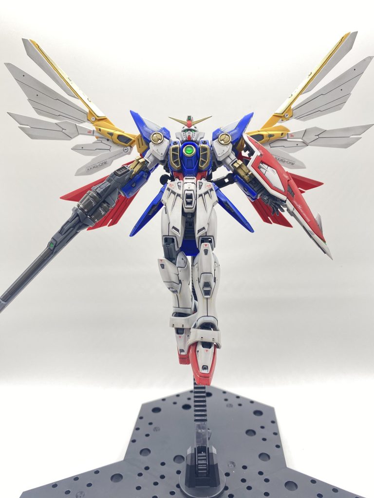 新解釈でやりすぎた両羽… ウイングガンダムっていうだけに強調箇所を盛ったのかもですが、自分的には展開しないで普通の状態がやはり好き!!