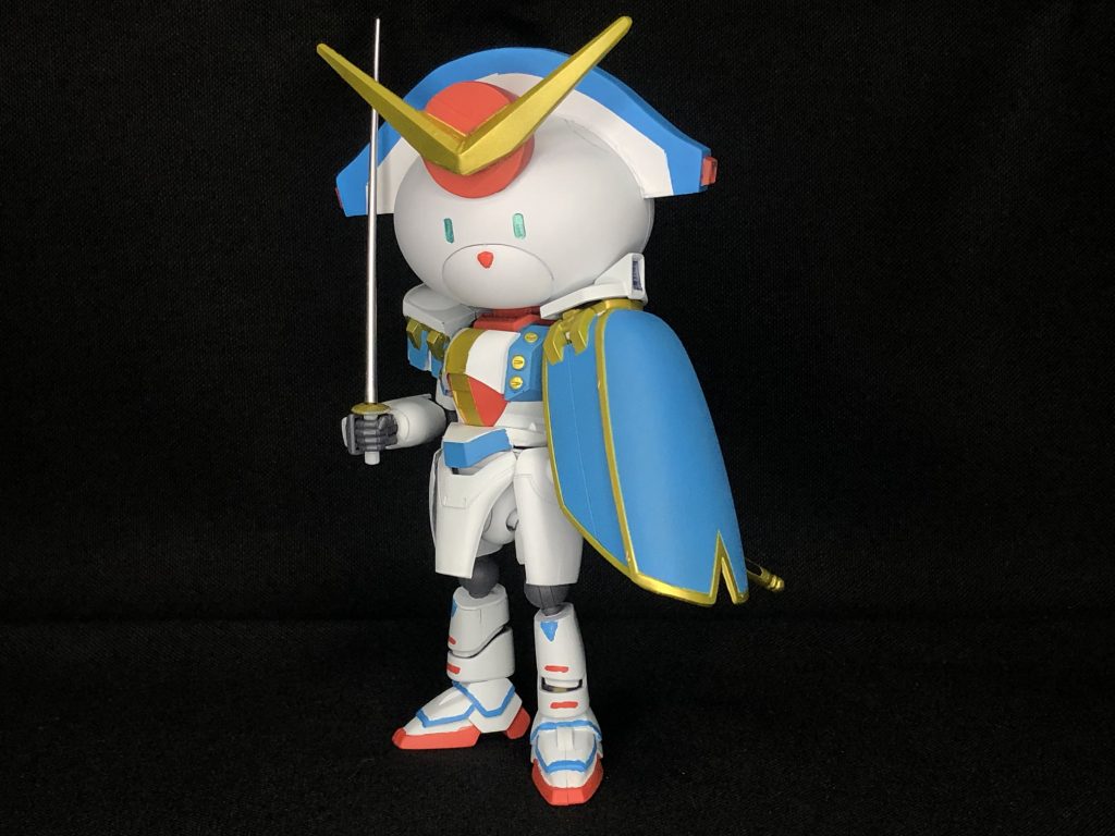 専用武器のシュバリエサーベルは真鍮線接続で鞘から取り外し刀身を付けれるように改造しています。