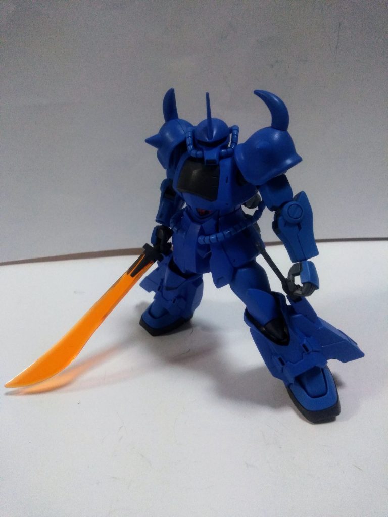 目論見失敗😵　なので責任取ってレストアしました😔　例えどんな立場だろうと『グフ』のカッコ良さは不変です😍相変わらずの不思議武器『ヒートサーベル』(ヒート？ビームではなく？)