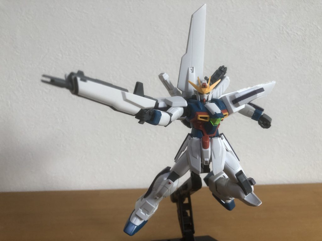 ガンダムX–3枚目/制作者：平良野アロウ