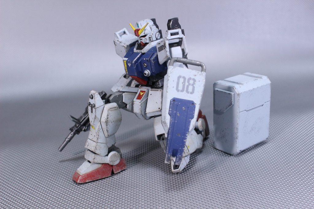 HGUC陸戦型ガンダム–4枚目/制作者：りゅう