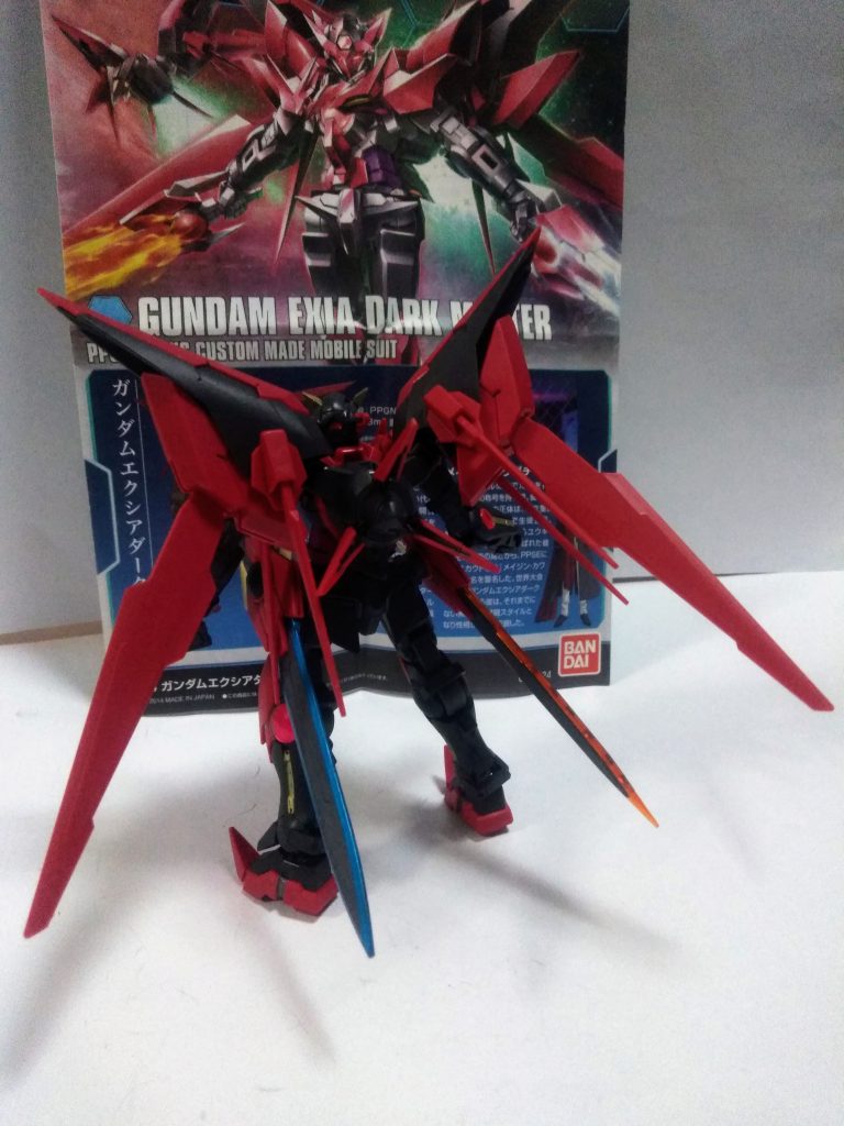 カラーリングはラスボス感が溢れ捲って垂涎モノ🤤　この『ダークマターブースター』がカッコいいのナンの！単品発売のモノを三個は購入しました(L.B.Xに転用済み) プレイバリューも高いです😁