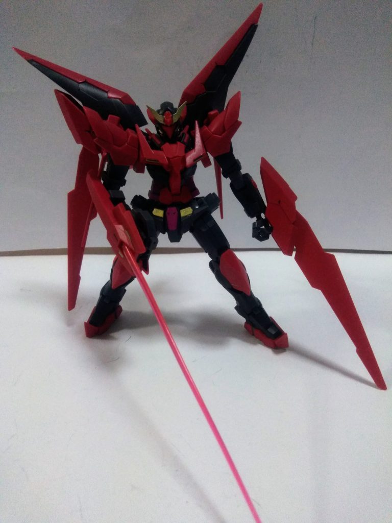 『グフR35』もですが、息子達がブンドドしまくった為に要介護者状態です😓　でも、奇跡的に『妖怪パーツ隠し』には出会わなかったようで🤗『ダークマターライフル&ダークマターブレイド』当然、武器の名前も長すぎ案件！