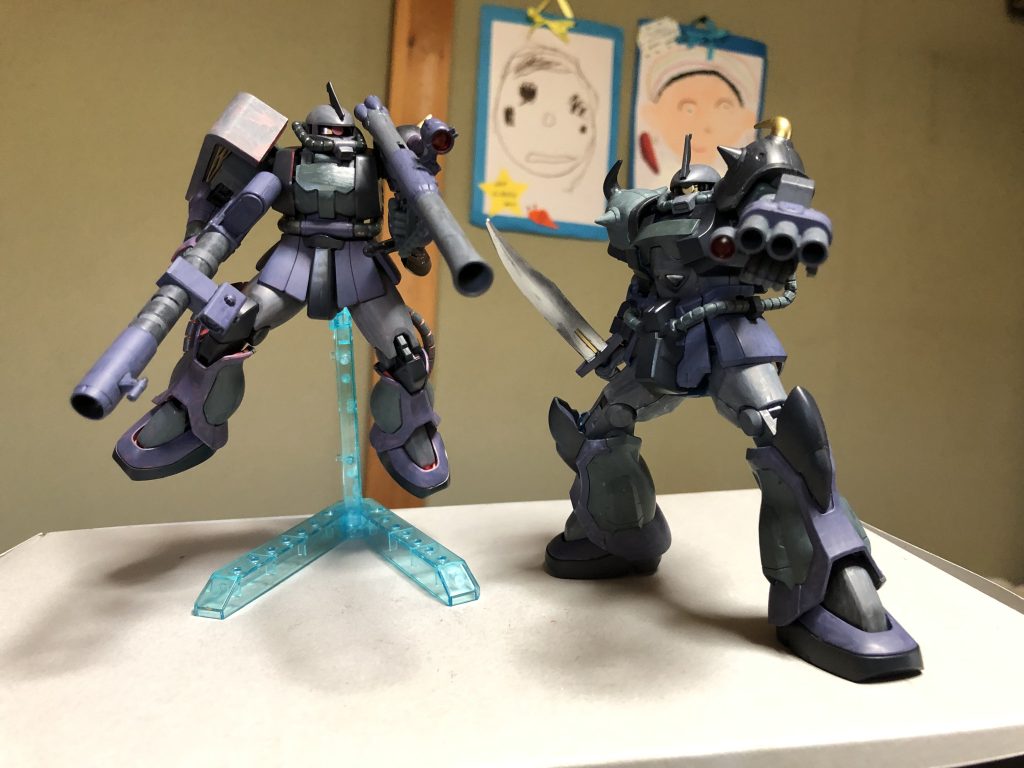 以前作ったグフカスタムと同じカラーリングです。