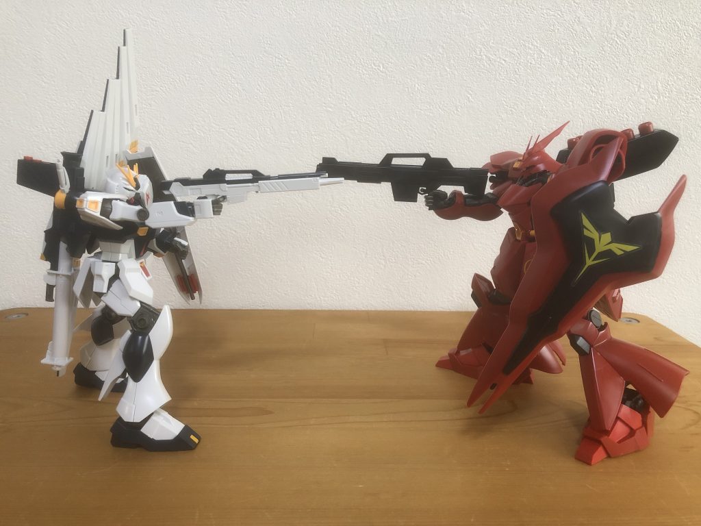 νガンダムと対決。