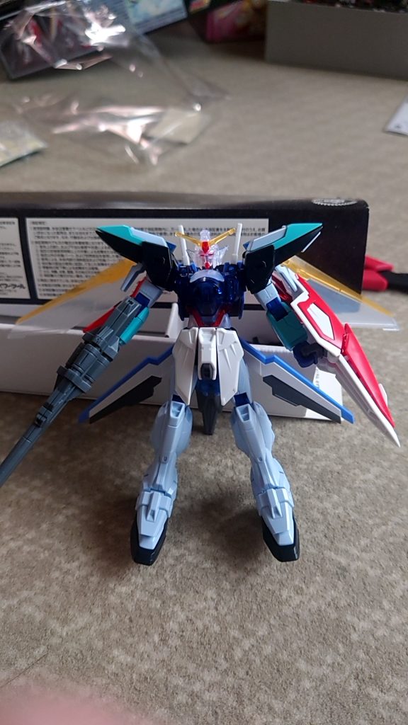 大体まとまった感じになったのでこれに足りないと思った物を足し算して今の形になりました。