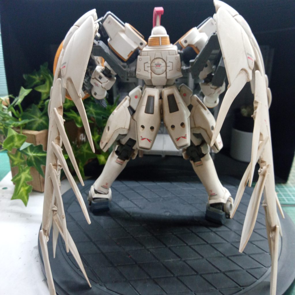 白い機体は汚しにくいです…