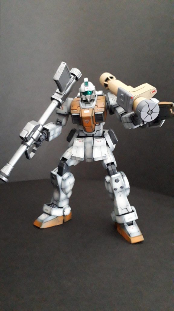 ネットランチャーは後で塗装したので気まぐれにデザートカラーです(^_^;)