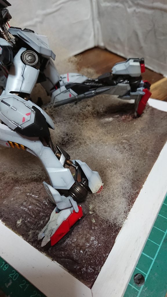 踏ん張りも粘土で再現