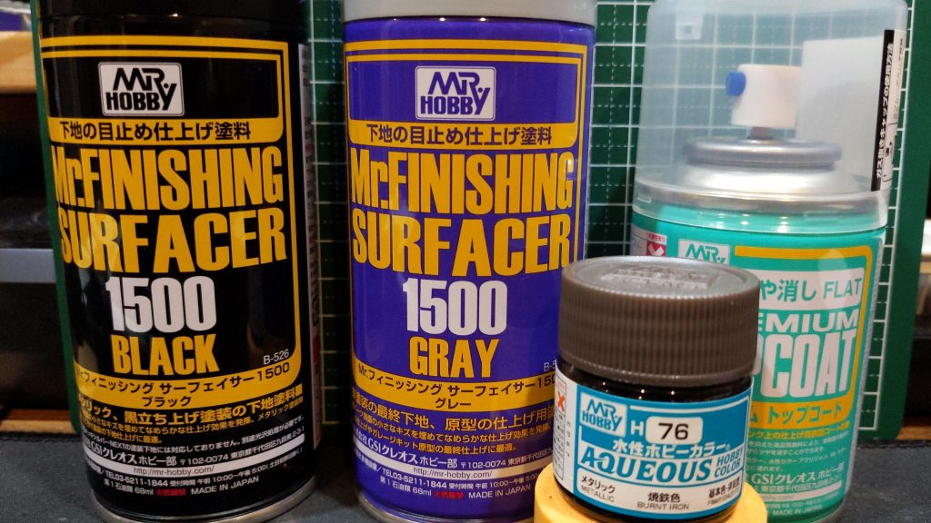 今回の主役たち。サフさん達もびっくりの表舞台。缶スプレー塗装の練習にもなってよかった。