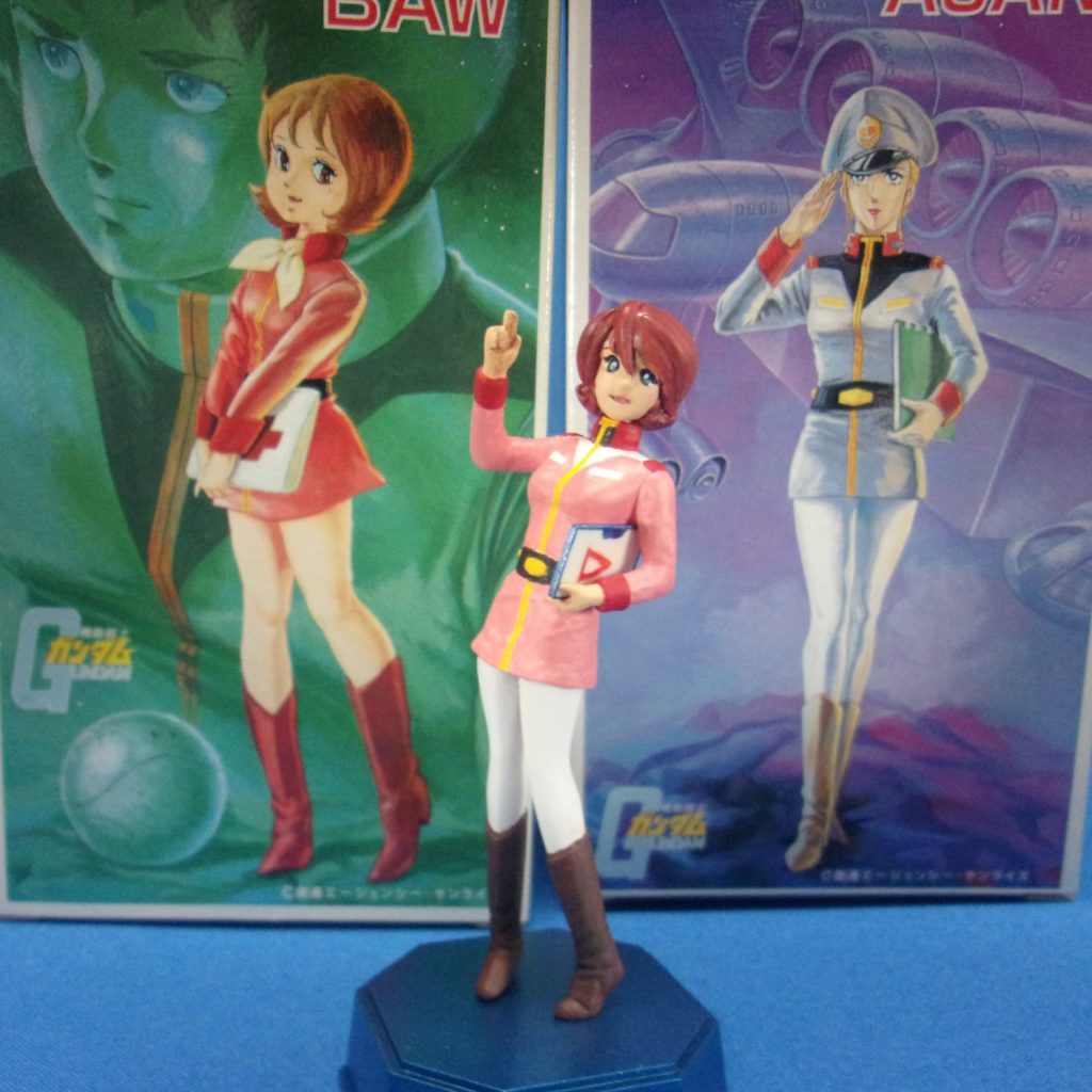 頭部と脚部はフラウ、胴体と腕部はマチルダをベースに改造しています。