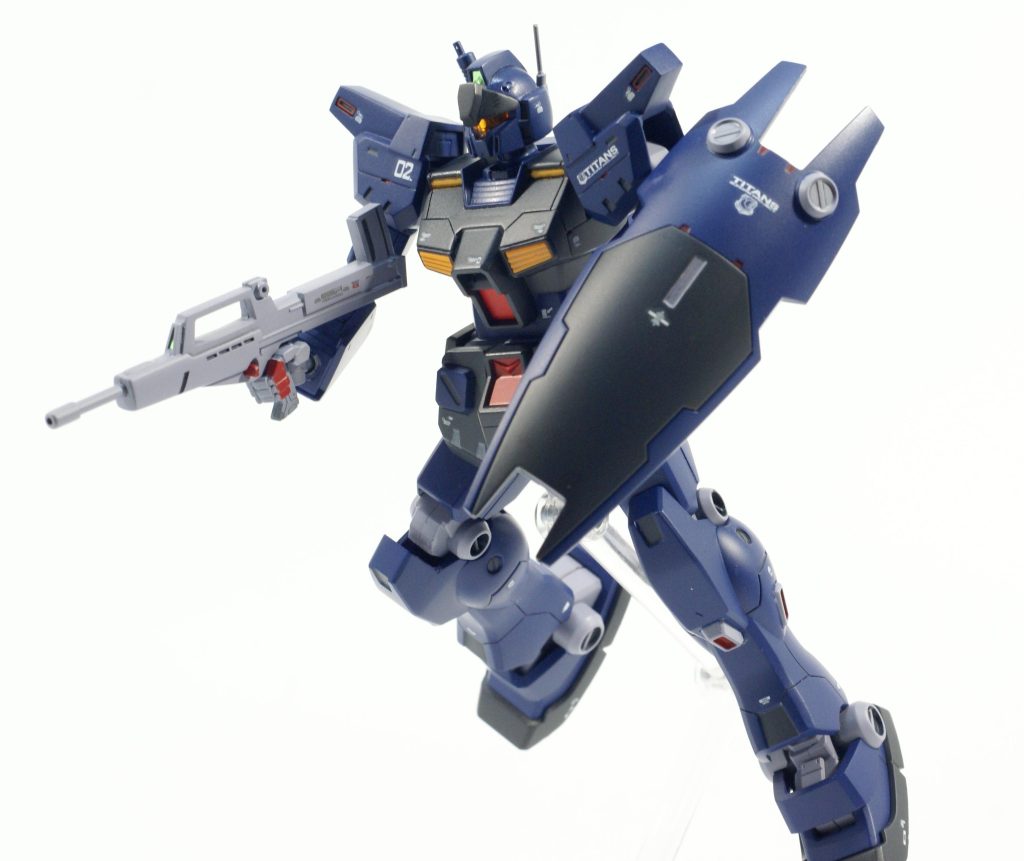 ティターンズブルー1でもスジボリ目立って安心しました。