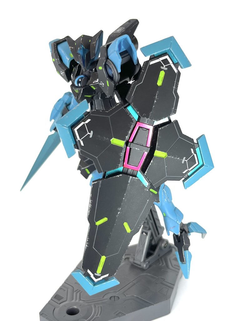 アンチドート発動。中央部はアンチドート非発動時も見える部分なので、色を変えてみました。