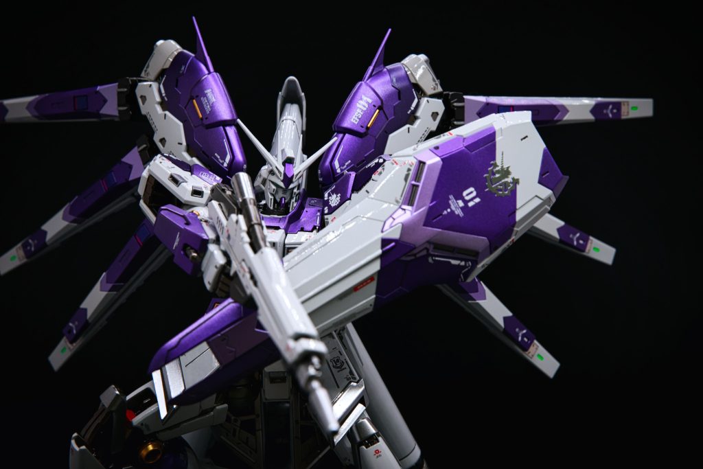 RG 1/144 Hi-νガンダム + TLX メタルフレーム–3枚目/制作者：SONG_SION