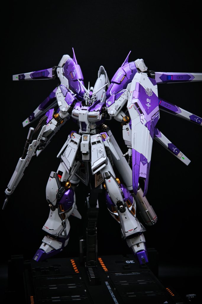 RG 1/144 Hi-νガンダム + TLX メタルフレーム–2枚目/制作者：SONG_SION