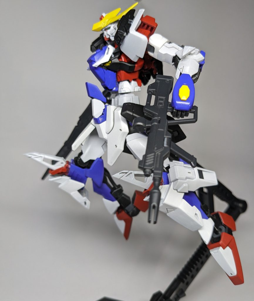 基本装備のライフル二丁ロングライフルとディスティニーのライフルをそのまま、これで中距離と遠距離をカバー