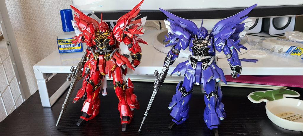 借りてきたRGシナンジュと撮影