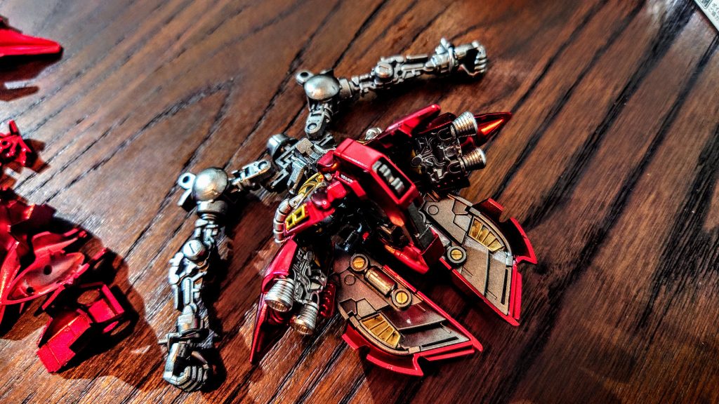 内部フレームは特に塗り分けしてるわけじゃないんですが、ガイアのスターブライトアイアンはとても良い質感でお気に入りです😆😆