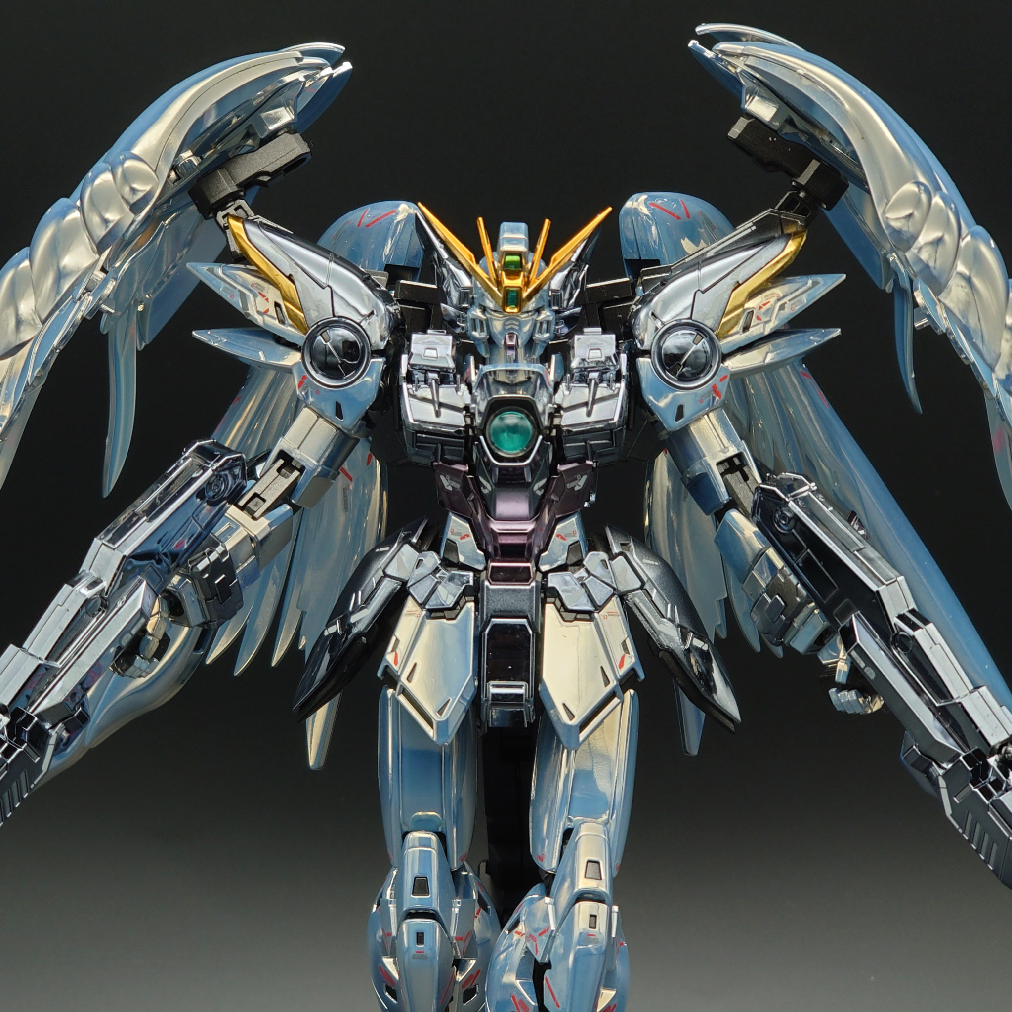 完成品【メッキ加工】MG ウイングガンダムゼロEW ver.Ka スノーホワイト-