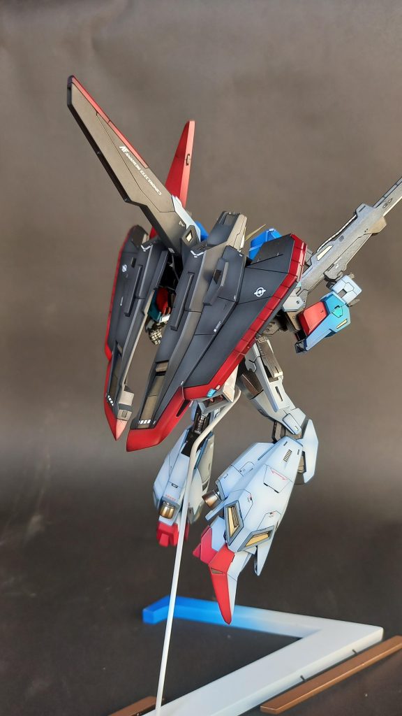 Z gundam–3枚目/制作者：楊勝堯