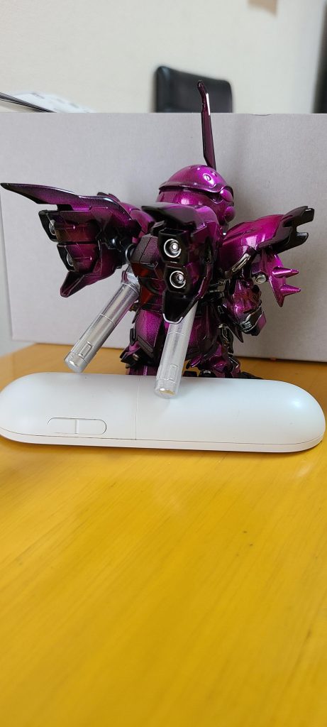 シナンジュのバックショットこれは自立出来ませんでした(ФωФ;)背中が重いですねw