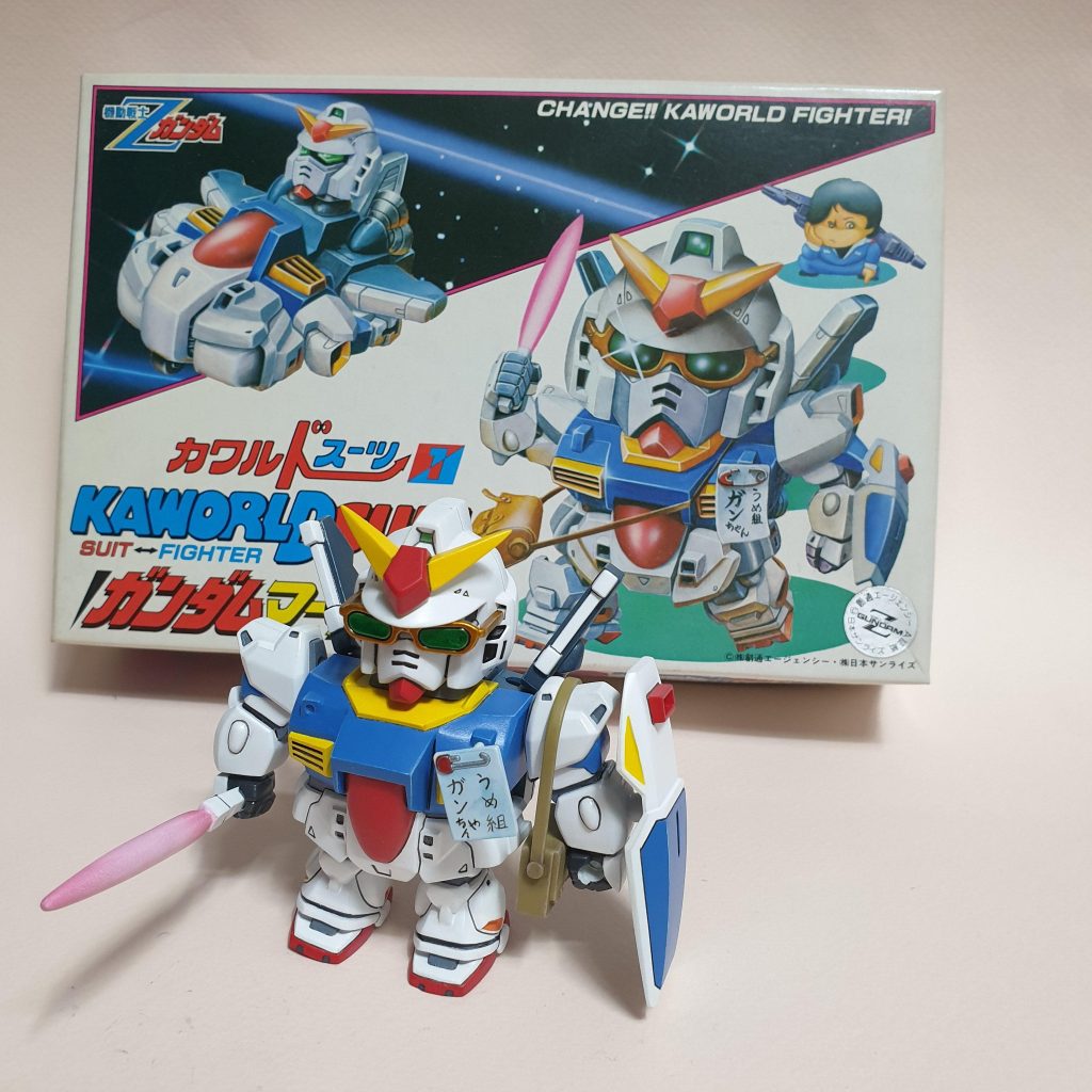 ガンダムマークⅡの色はエウゴカラーですが、なぜかBOXイラストはRX-78-2ガンダムの色をしていてBOXアートの色通りに塗色してみました。
