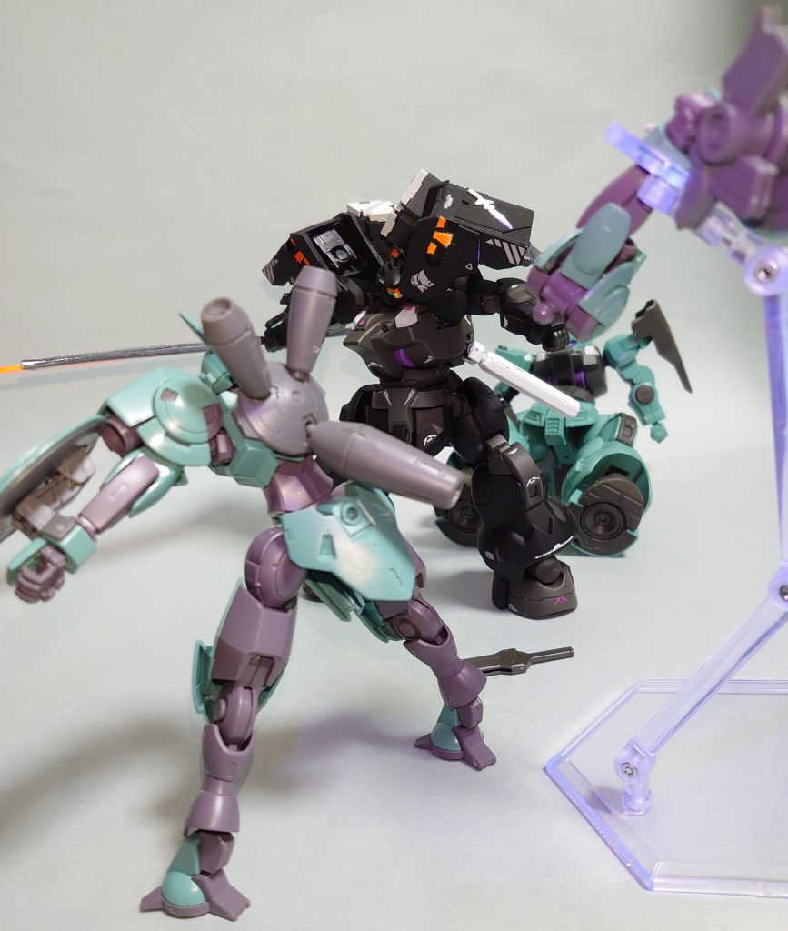 フェルシー「・・！・・」ムラクモ「よく持ちこたえた、フェルシー」フェルシー「ムラクモ・・先輩！」