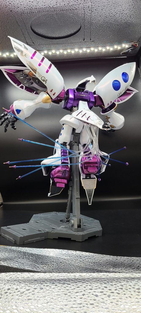 ファンネルコンテナから全部射出出来てるのでいい感じに出来ました(*^^*)…が!プラ棒曲げるのが難しいですね( ;∀;)曲線を作れませんでした( ;∀;)