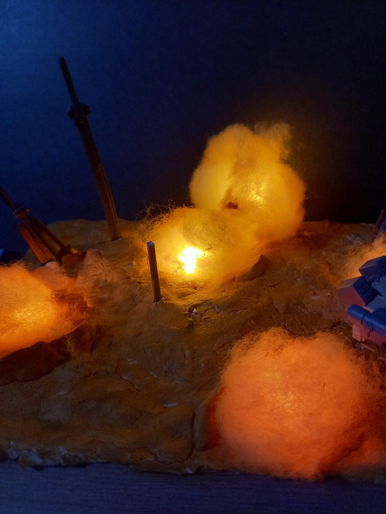 クリスマスツリーで使うようなLED五連を100均で購入