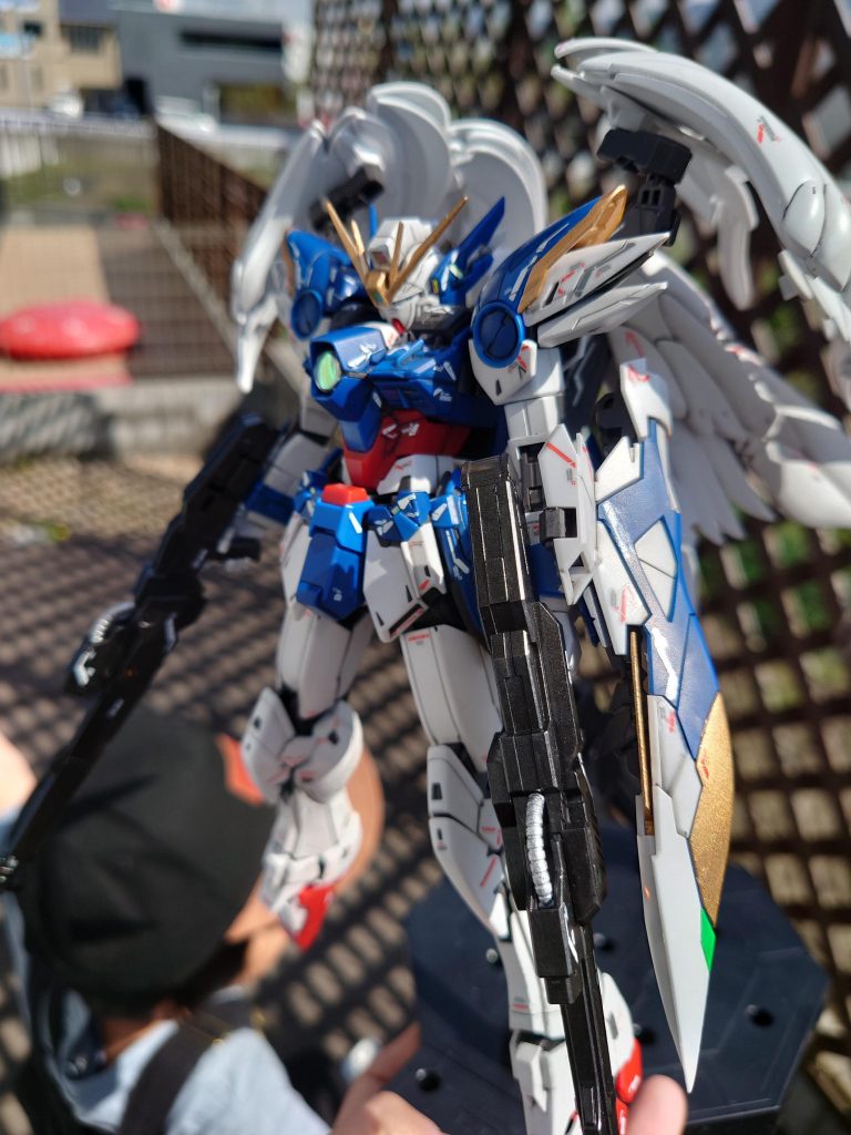 なんもせんでも格好良いですね。