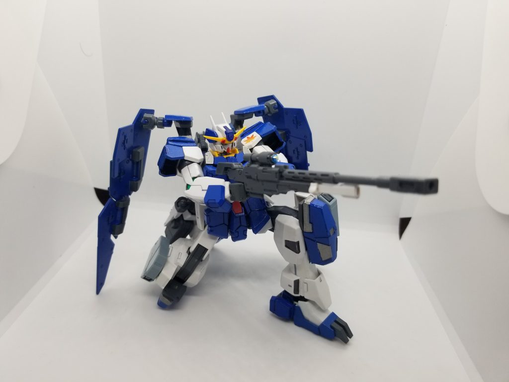 可動域が優秀なので狙撃ポーズも楽々…！