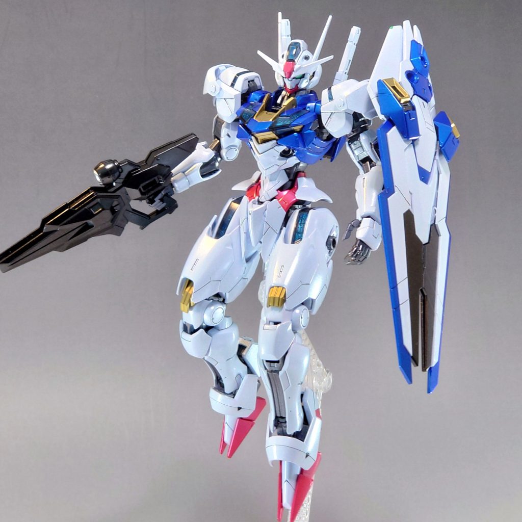 ライフルはガンメタ、フレーム部はGXメタルブラックです。