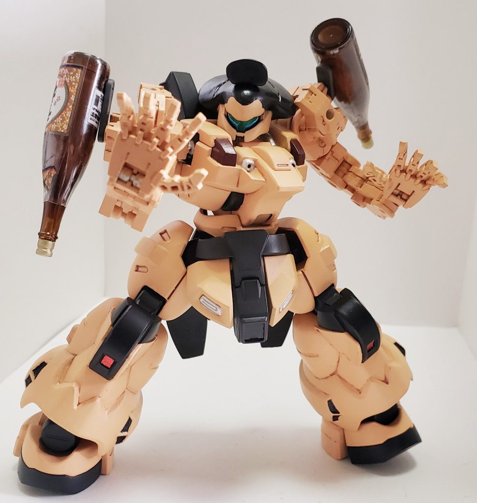 見た目はかなりアレだけど、いじって楽しい・動けばカッコいいそんな機体になったと思ってます。ベースは水星の魔女だけど、ノリ的にはGガンダムだなあ。やはり楽しんで作るのが一番なので、このスタンスを崩さずに続けていきたいものです。