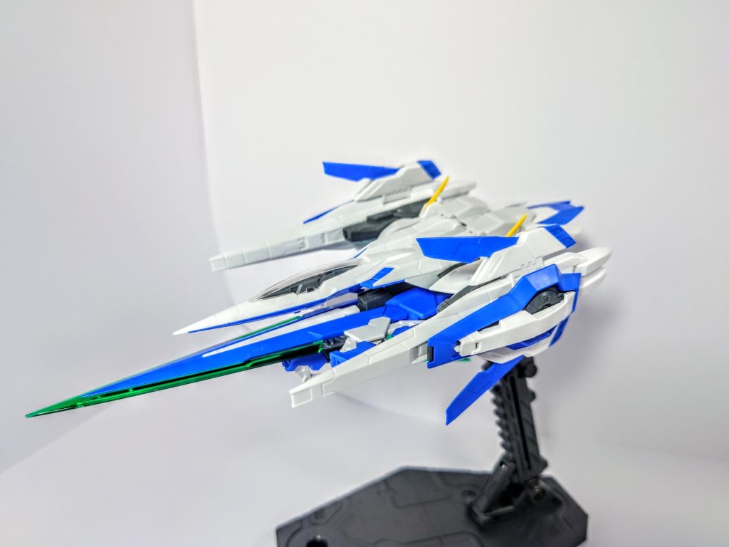 機体名：オーライザーリペア先述の通り、ダブルオーエクスの支援機体です。ダブルオーの支援機はオーライザー以外には考えられない（パーツ余ってるし）！劇場版にて赤ハロたちと共に爆散…してしまったので、スペアパーツを集めてリペアという立ち位置にしてみました。パイロットは無人…と言う名のハロ。もちろん赤で。赤ハロリペア。