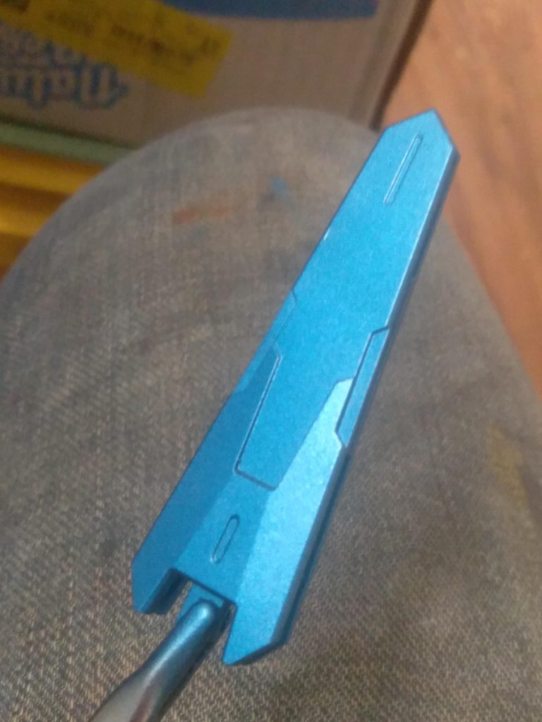 Painting the gund-bits