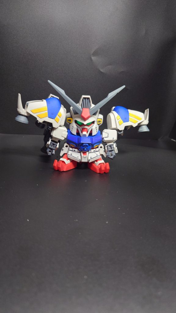 試作2号機は、顔がめっちゃ悪いですね。めっちゃくちゃかっこいいです。手に入ったら、HGも作って見たいです。