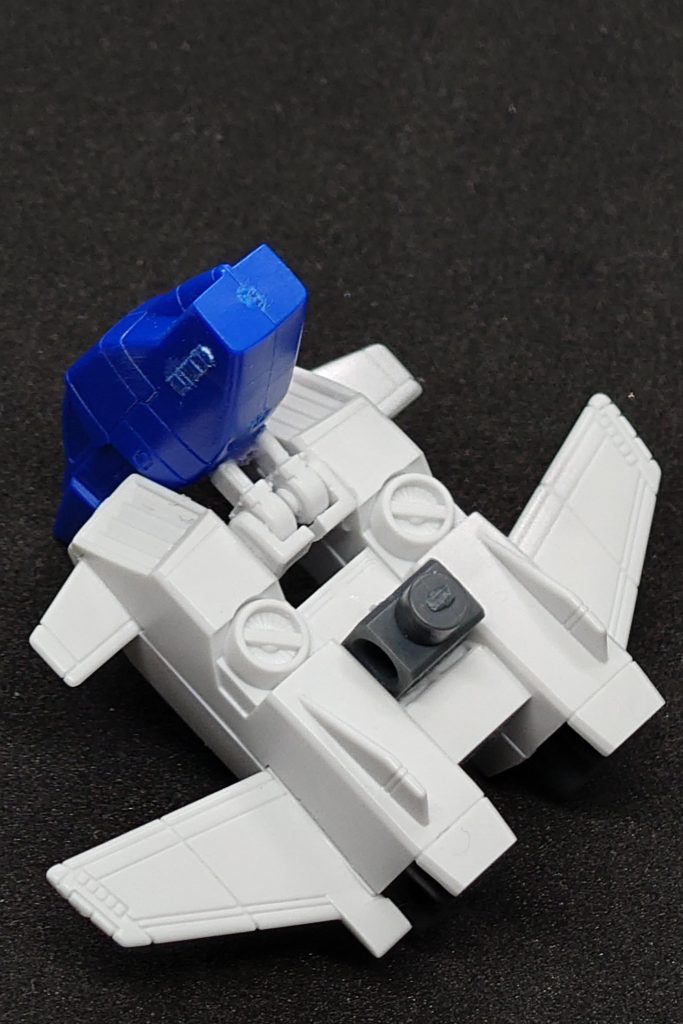 コアファイターのコックピットを可動出来るようにしました！これで上と下を繋げられる（汗）