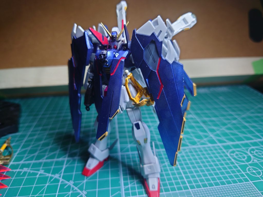 フルクロス状態で。細かい部分はシールをつかっております