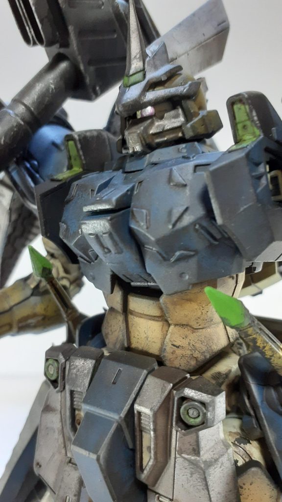 結果、ゲルググキャノンのカラーリングみたいになりましたとさ。