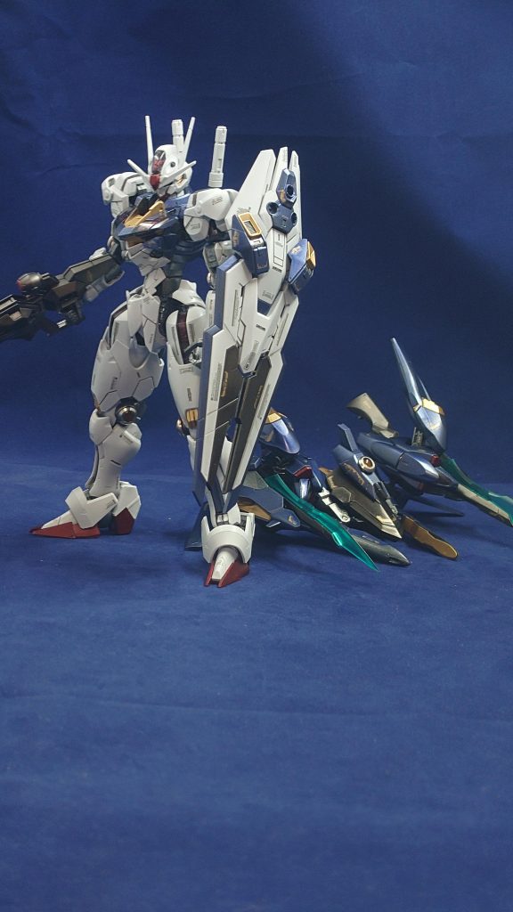 エアリアル+ベルフベルフは分解して各所に取り付けるアーマーになります。