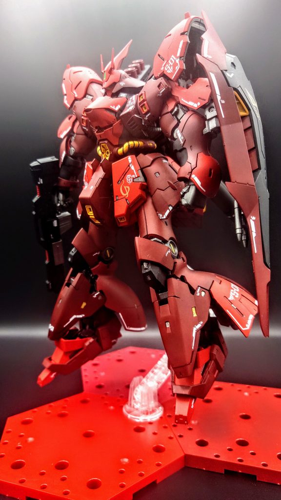 配色はレッド２色で塗り分けてます。好みの問題ですが、くっきり別れた配色が好みでしたので、一目瞭然で色分けされてるのがわかるようにしました🌚