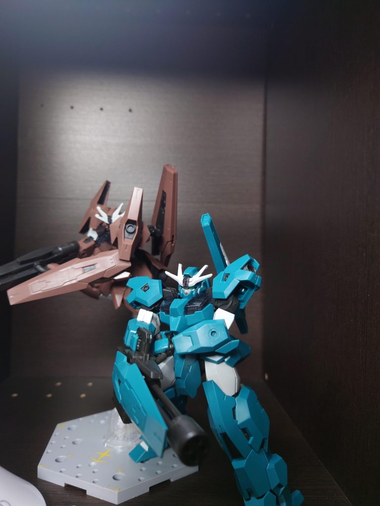 ゴールデンウィーク中に4つぐらい仮組を終わらせるつもりでした。が、こいつとソーンでゴールデンウィークが終わってしまった…学生の時は意外と長く感じた休みも社会人になった途端早く感じるのはなぜなのかと新社会人1年目にして絶望してました。