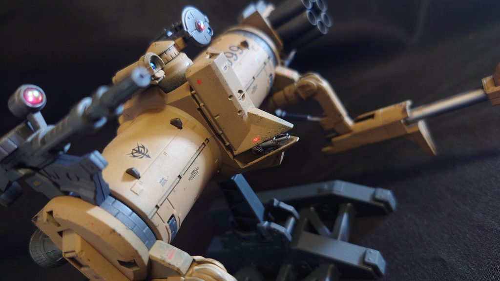 価格の割には可動部分が少ないのがEXモデルの残念なところですね。