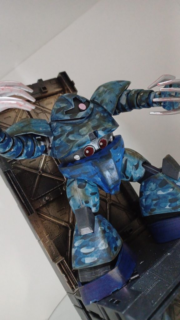 ゴック:迷彩–5枚目/制作者：ｸﾞﾘﾘﾊﾞPT240