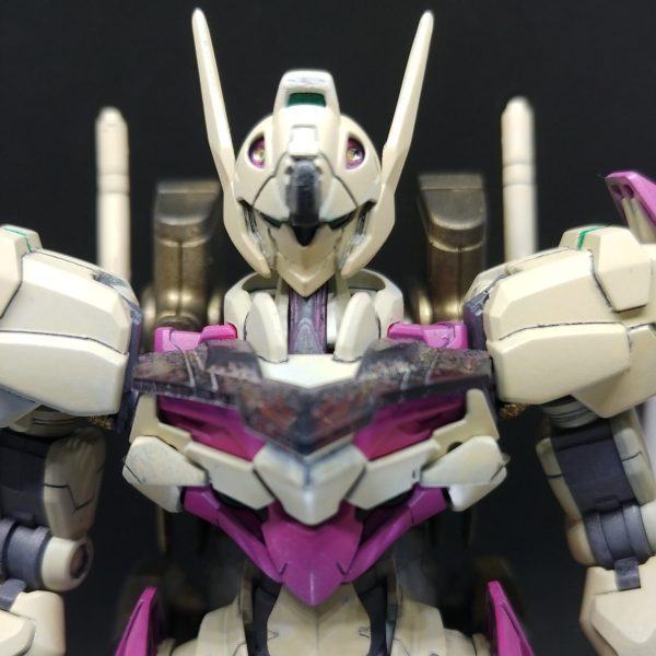 18　HG　ガンダムルブリス