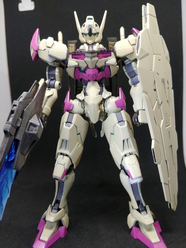 今回はピンクを水性ホビーカラーのルブリスピンク[inﾏｰｶｰ]使いました。【ホワイトゴールド×ガンダムホワイト】、【ガンダムゴールド×ガンダムブラック】、ガンダムメタグリーン、ガンダムメタバイオレット、【ヘビーガンメタリック×ホワイト】、トランザムホロレッド、ホワイトゴールド、【ニューホワイト×シャインシルバー】、【ヘビーガンメタリック×ホワイト】４ARTISTﾏｰｶｰのCOPPER