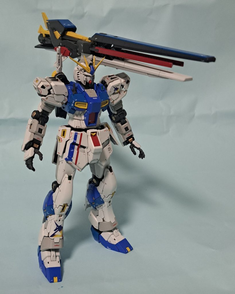 まずはロングフィンファンネル展開