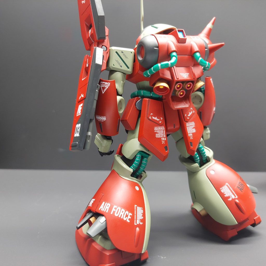 ふくらはぎにデカめのデカールを貼ってしまうんですよ…完全に性癖ですねこれは…そしてその大きなデカールも非対称…病気です🏥