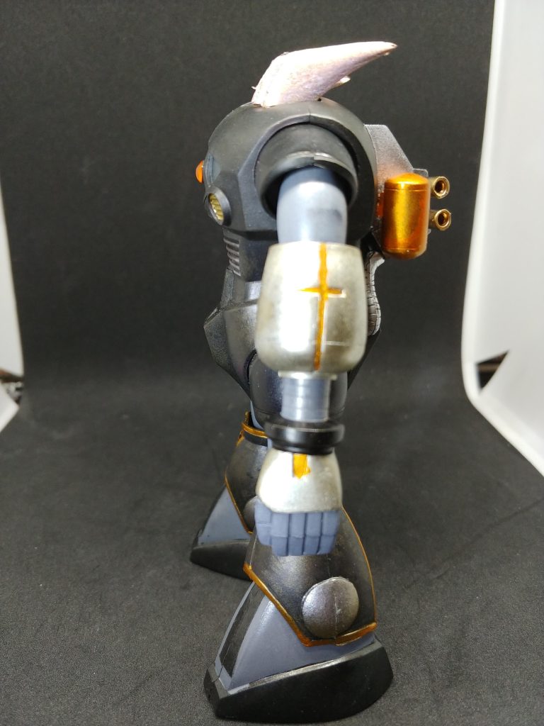 腕、脚のマスキングが雑まぁいつもの事、と開き直り