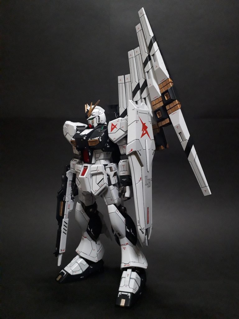 HGUC RX-93 νガンダム